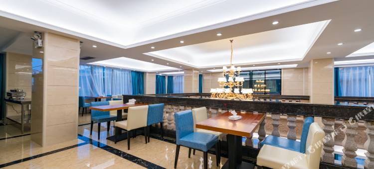 南澳轻枫居(青澳湾北回归线广场店)图片