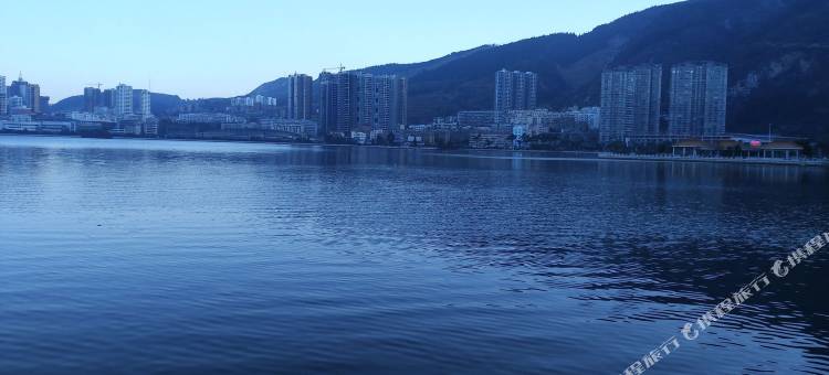 个旧良友酒店图片