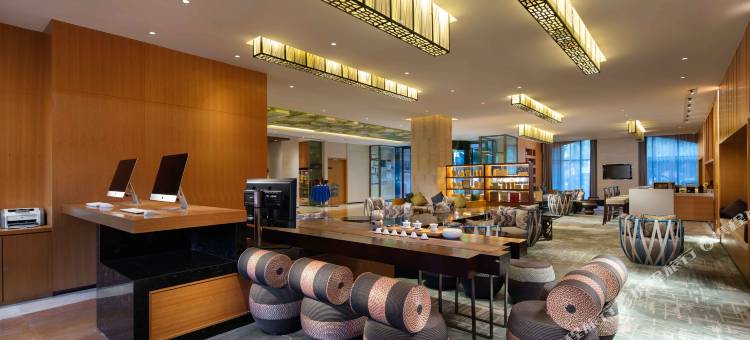 丽江实力希尔顿花园酒店(古城大水车店)图片