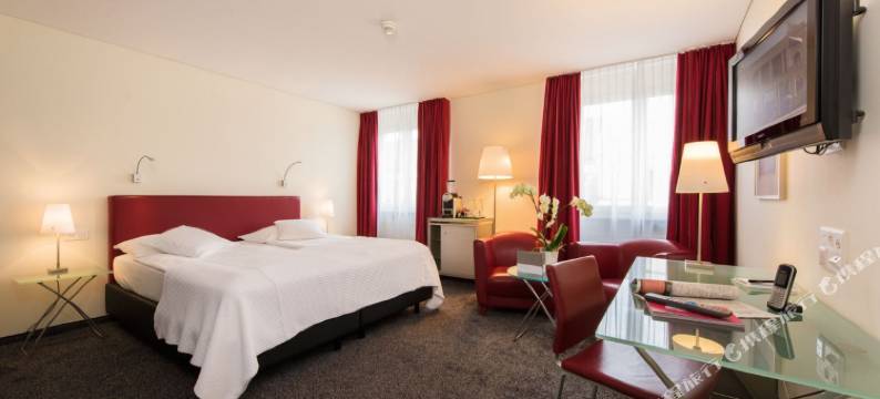 苏黎世哥洛克恩霍福酒店(Hotel Glockenhof Zürich)图片