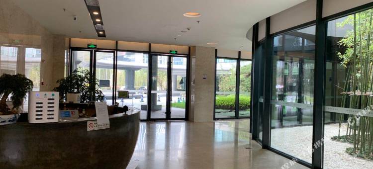 宜佳精品影院公寓(南京南站店)图片