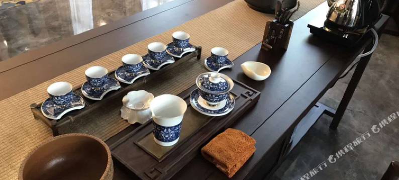 隆之润假日酒店图片