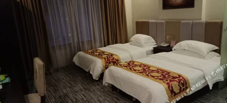 陆川城市之家精品酒店图片