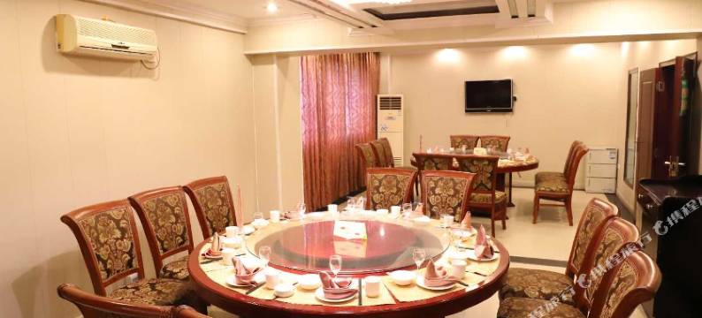 忠县成名日月大酒店图片