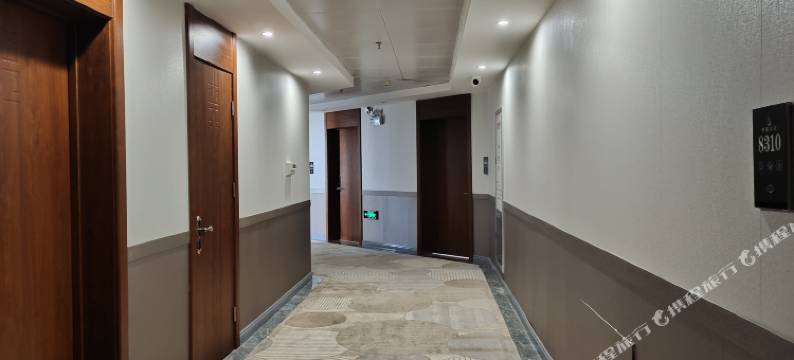 察右中旗景普岳庭酒店图片