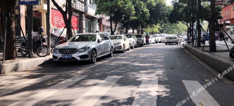 自贡汇信商务宾馆图片