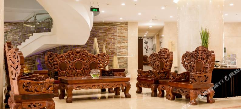 观海大酒店(日照站万平口景区店)图片