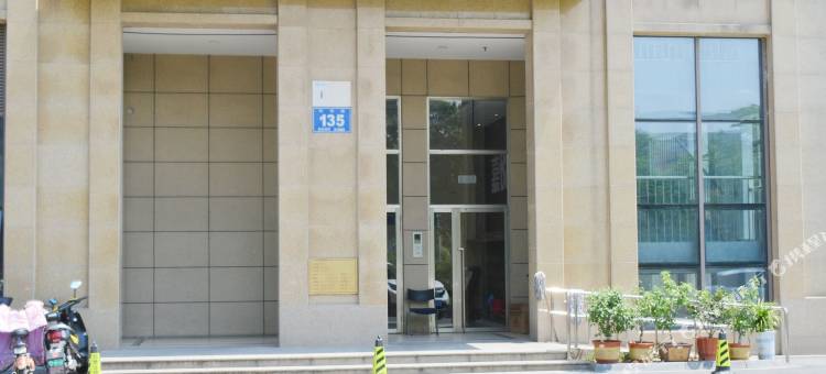 很旧很旧的天公寓(新光路分店)图片