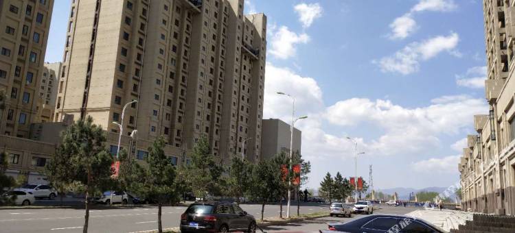 蛟河兰心草假日酒店图片