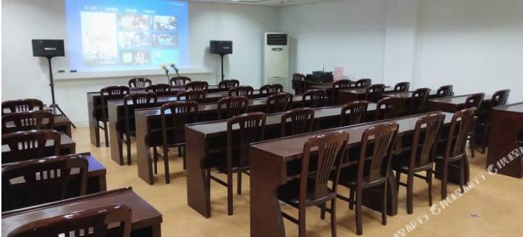 青桔酒店(徐州医科大附属医院地铁站苏宁广场店)图片