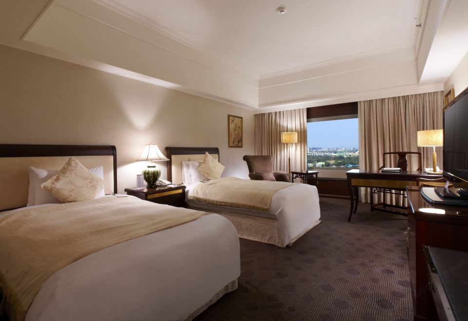 Pullman Kuching Hotel Over view