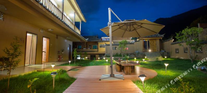 泸沽湖那年客栈图片