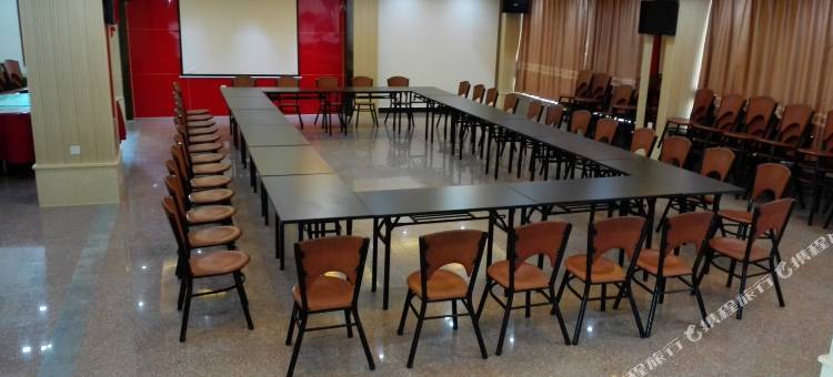 平远春天酒店图片