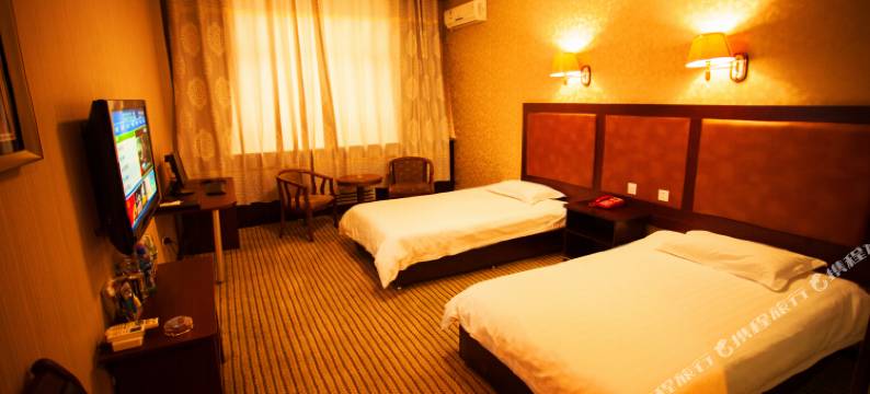 东鑫宾馆(石河子开发区汇林大厦店)图片