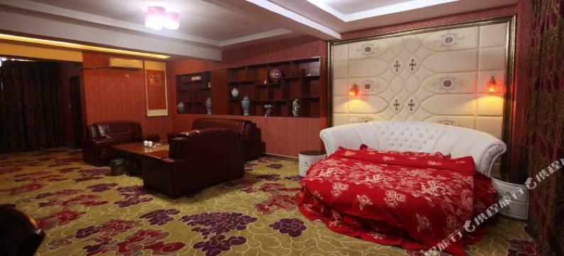 Q加·霍林郭勒鑫龙商务宾馆图片