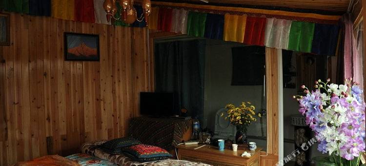 香格里拉月光客栈图片