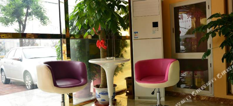 时尚快捷酒店(北京世界公园大葆台地铁站店)图片