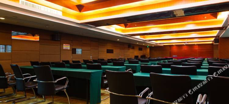 海南鸿运大酒店(海口骑楼老街店)图片