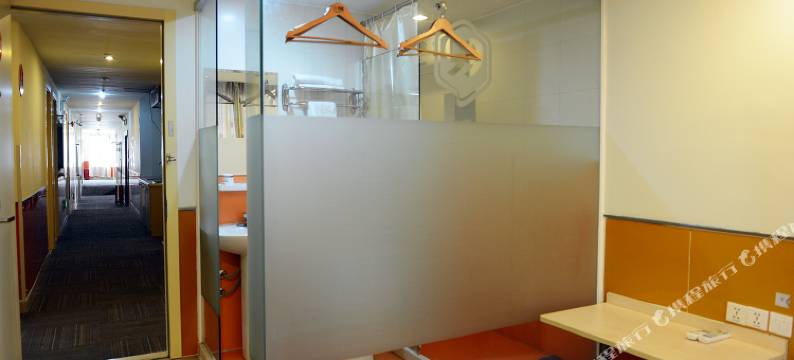 瑞雪旅馆(上海朱泾紫金广场店)图片