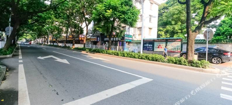 玛客艇酒店(珠海情侣路日月贝店)图片