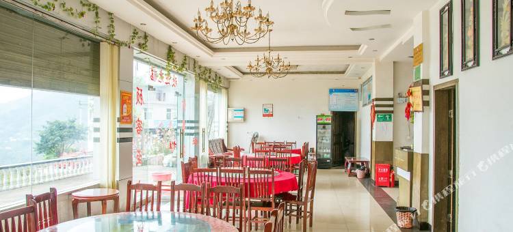 兴文石海阳光宾馆图片