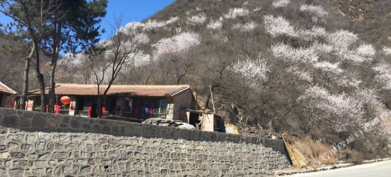 北京潭谷人家图片
