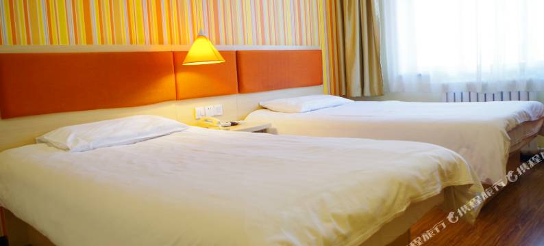 家酒店(兰州七中团结新村地铁站店)图片