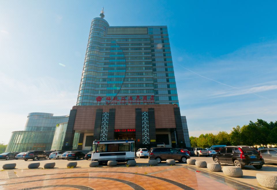 霸州梅地亚温泉酒店外景图