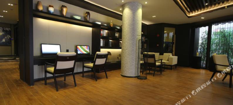 仲廷酒店(上海同济医院宜川路店)图片