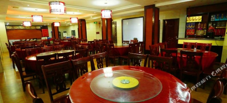 天宜假日大酒店(武当山景区店)图片