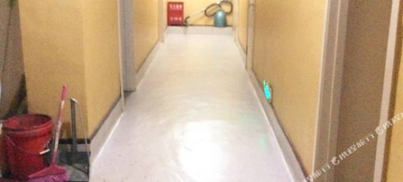 凤城甜园招待所图片