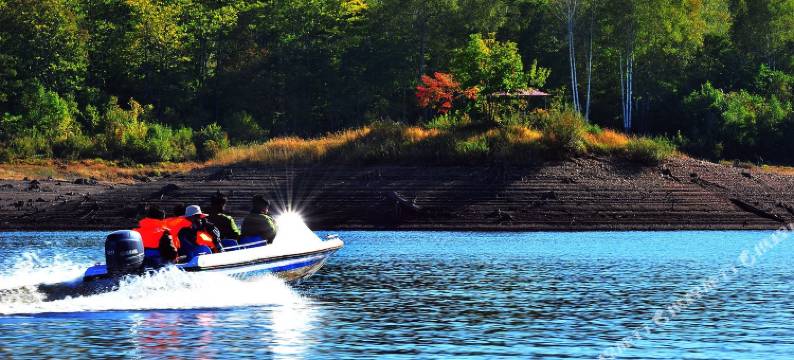 长白山龙顺雪山飞湖度假酒店图片