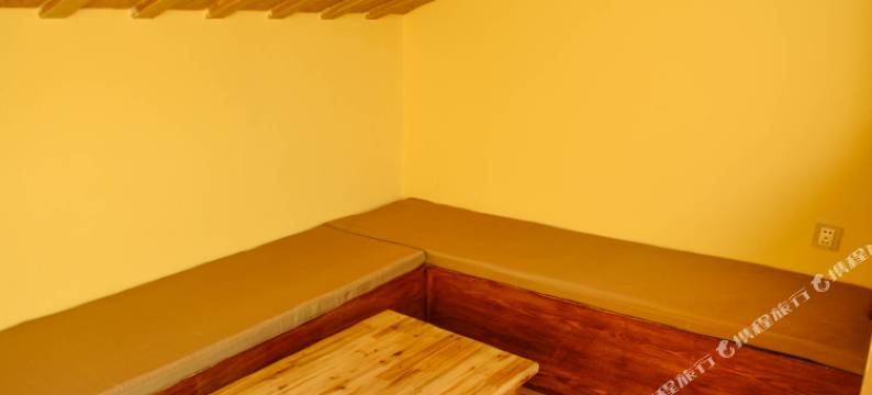 泸沽湖映月湖畔客栈图片