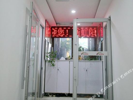 【携程攻略】南京优衣库(虹悦城店)购物攻略,优