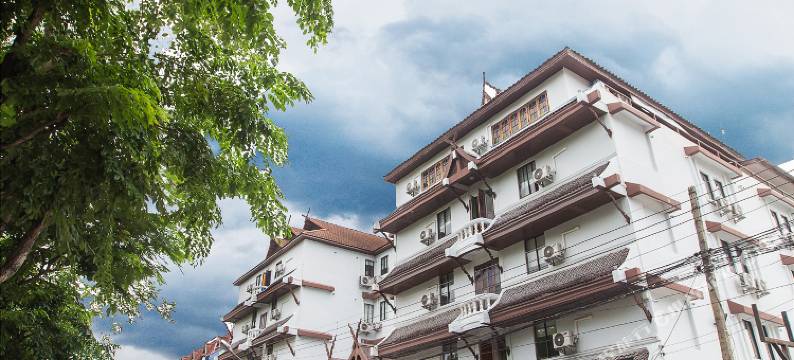 7天阳光酒店-清迈古城店(Chiang Roi 7 Days Inn)图片