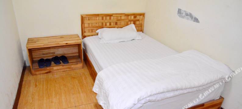 新泰居家宾馆图片