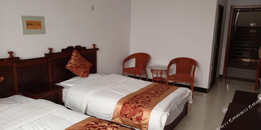 平山县 >> 酒店  标签: 招待所宾馆客栈 平山县西柏坡红之旅大酒店共