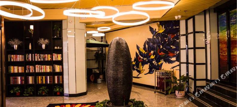 滑县喜鹊花缘酒店图片