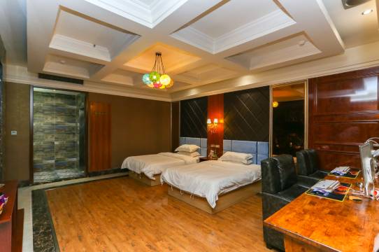 淮南鲨鱼电竞俱乐部住宿