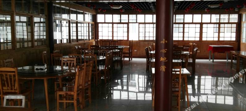 神农架向家大院图片