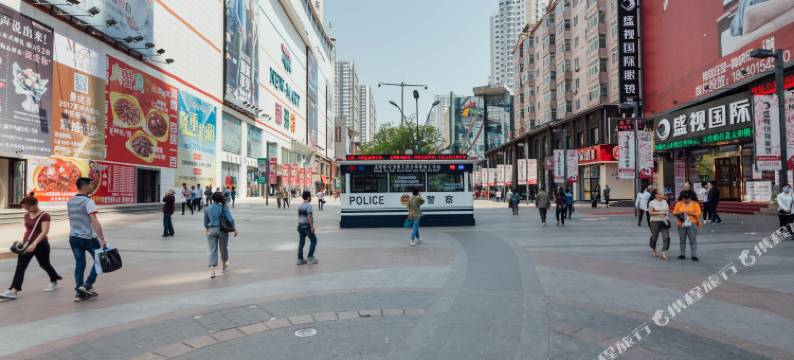 万悦民宿(沈阳中街地铁站新玛特店)图片