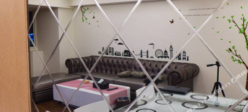 高雄梦想家-三多馆六人房图片