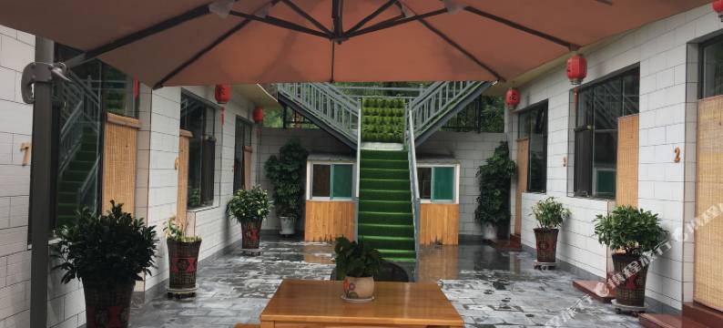 五台山妙趣小院图片