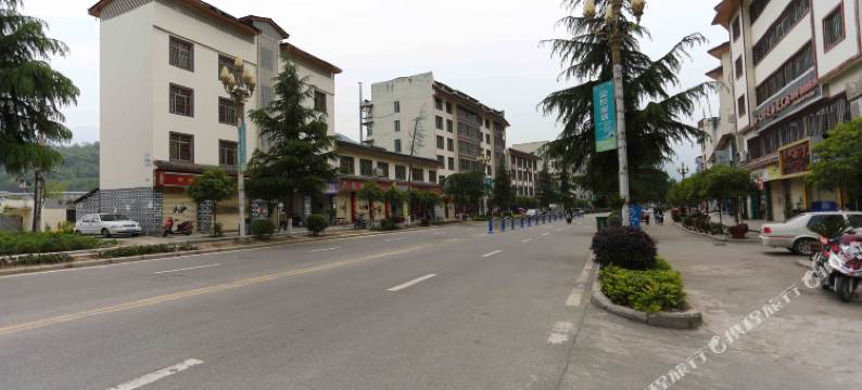 平武爱琴海酒店图片