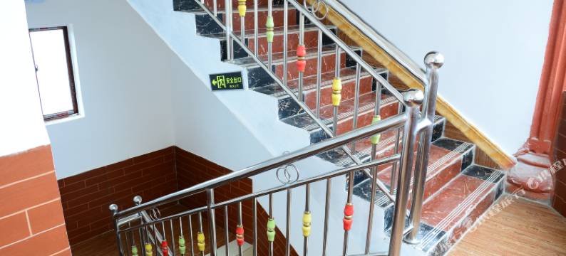 昆明红土人家酒店图片