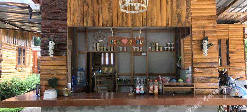 班苏安普塔恩酒店(Bansuanphutarn)图片