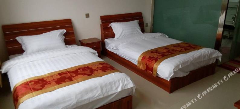 寻甸羊街馨雅宾馆图片