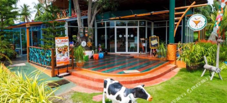 凯布里瓦尔迪卡休闲度假村(Vartika Adventure Retreatic Resort)图片