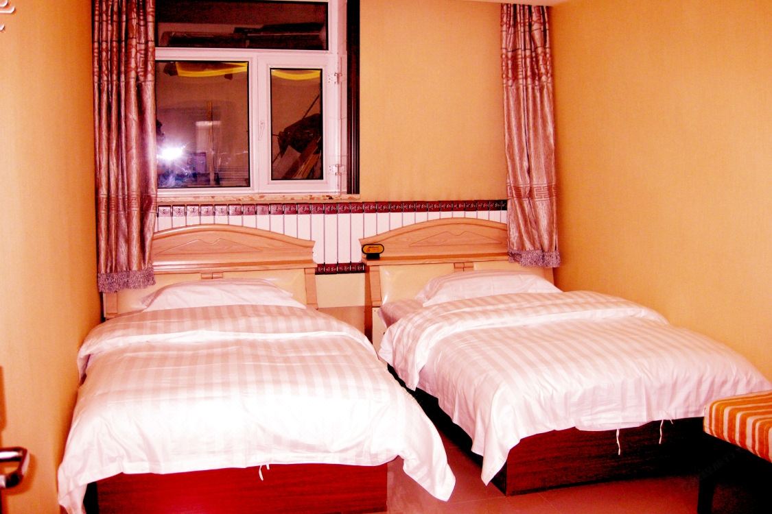 牙克石大百合快捷宾馆