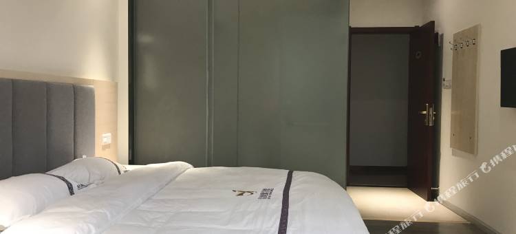 鑫地源宾馆(武汉地质大学店)图片
